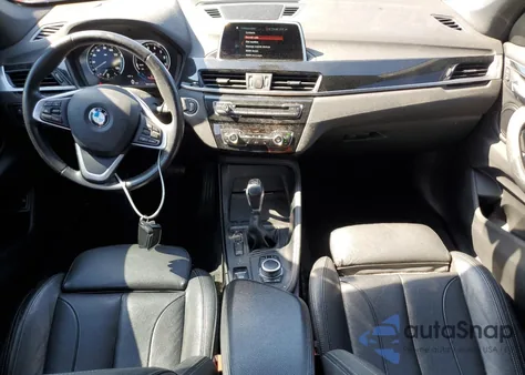 2018 BMW X1 xDrive28I z USA, uszkodzony, nr VIN WBXHT3C31J5L30982